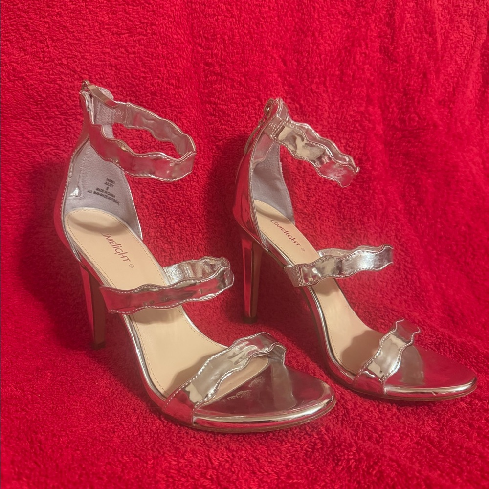 Limelight Sz 6 Silver Strappy Heels VGUC 😊😊